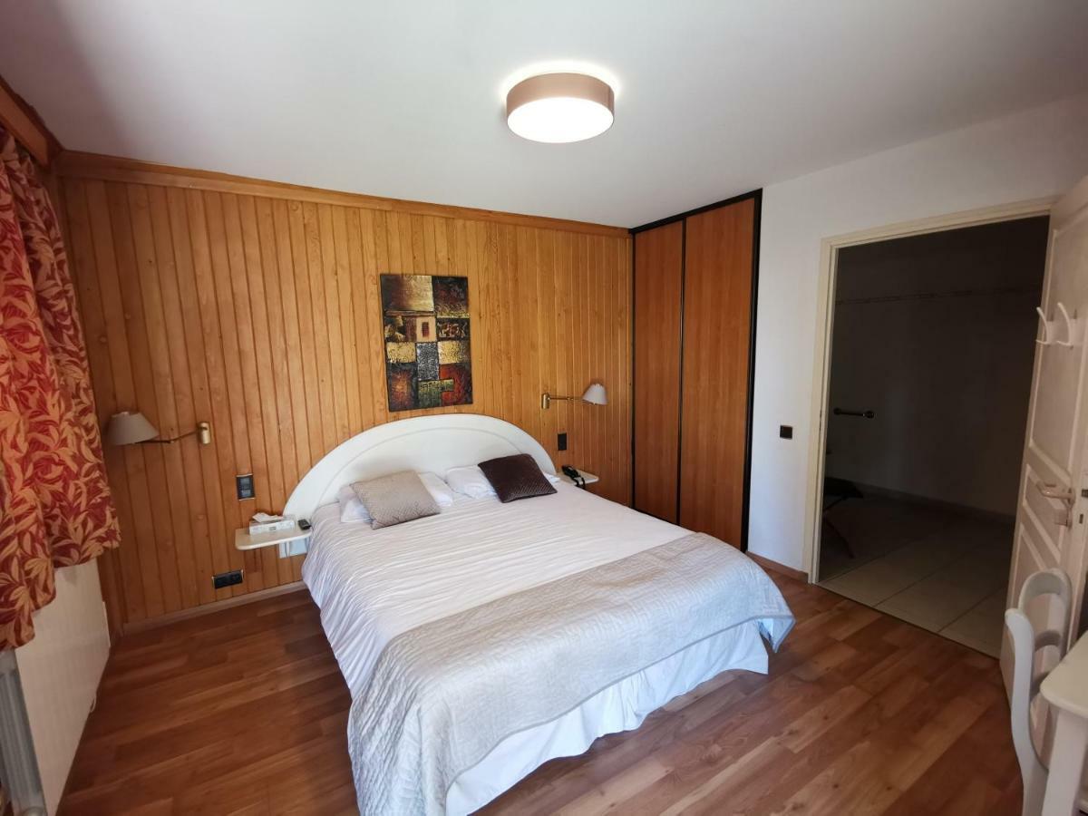Saint-jean Hotel